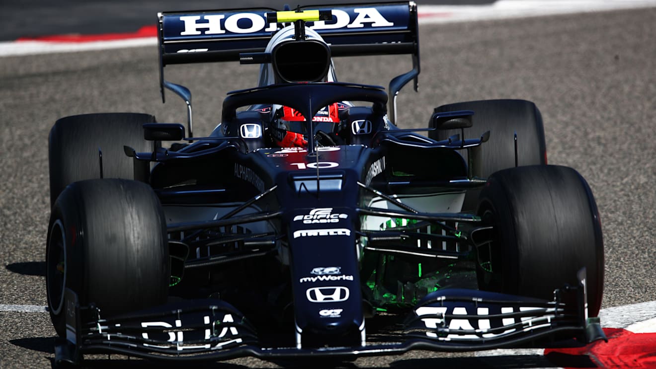 Pierre Gasly's AlphaTauri sports some flo vis paint