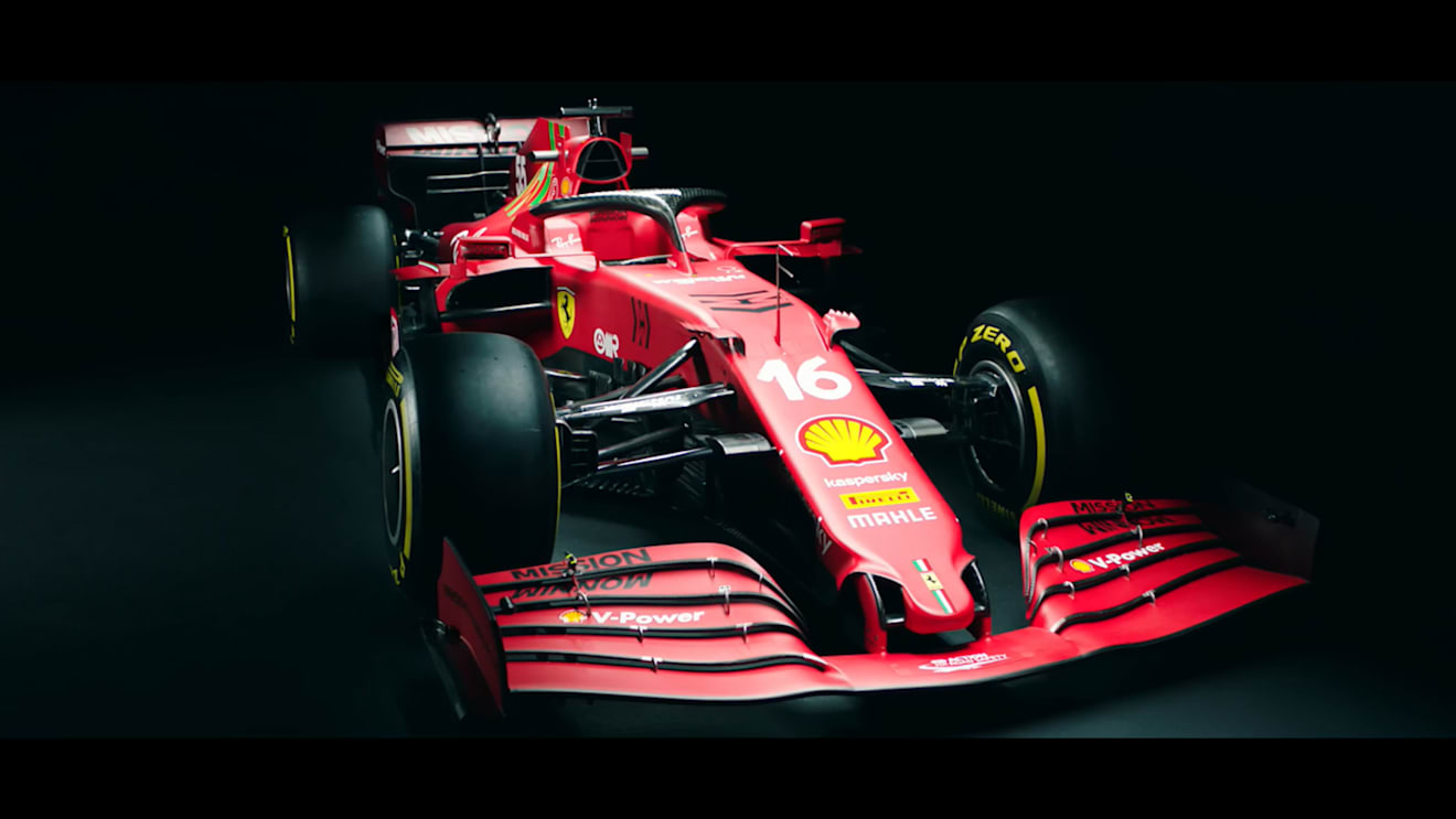 The nose has been sculpted, but has not received a complete overhaul, as attention has been focused on the rear of the SF21