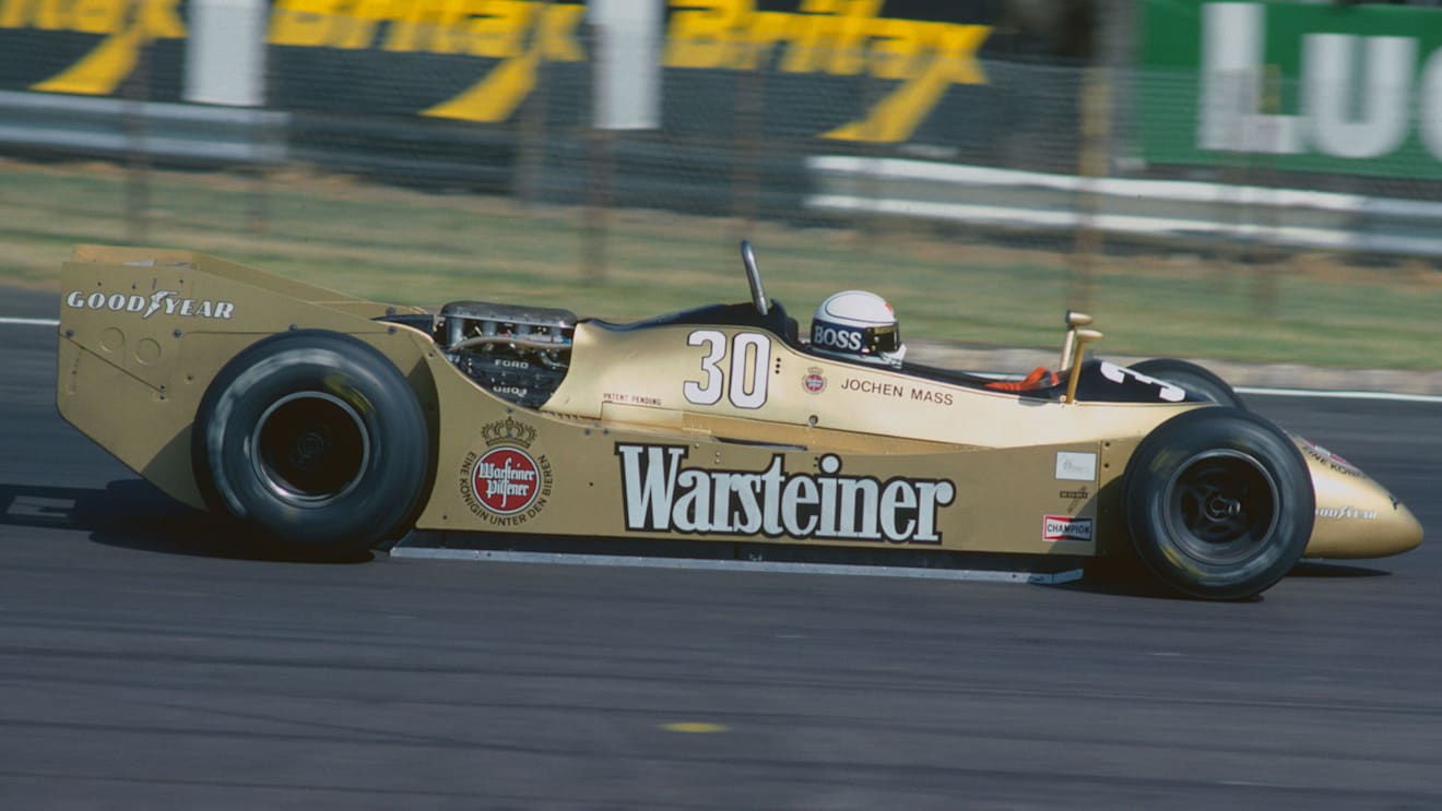 The engine and gearbox of the Arrows A2 were tilted at 4 degrees to free up underfloor space