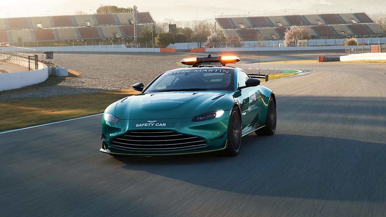 AstonMartincontinuestoleadthewaywithOfficialSafetyCarofFormula1®_03.jpg