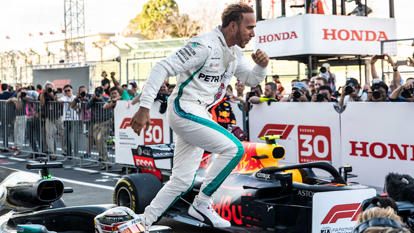 SUZUKA, JAPAN - OCTOBER 07: Lewis Hamilton, Mercedes AMG F1 celebrates in parc ferme during the Japanese GP at Suzuka on October 07, 2018 in Suzuka, Japan. (Photo by Manuel Goria / Sutton Images)