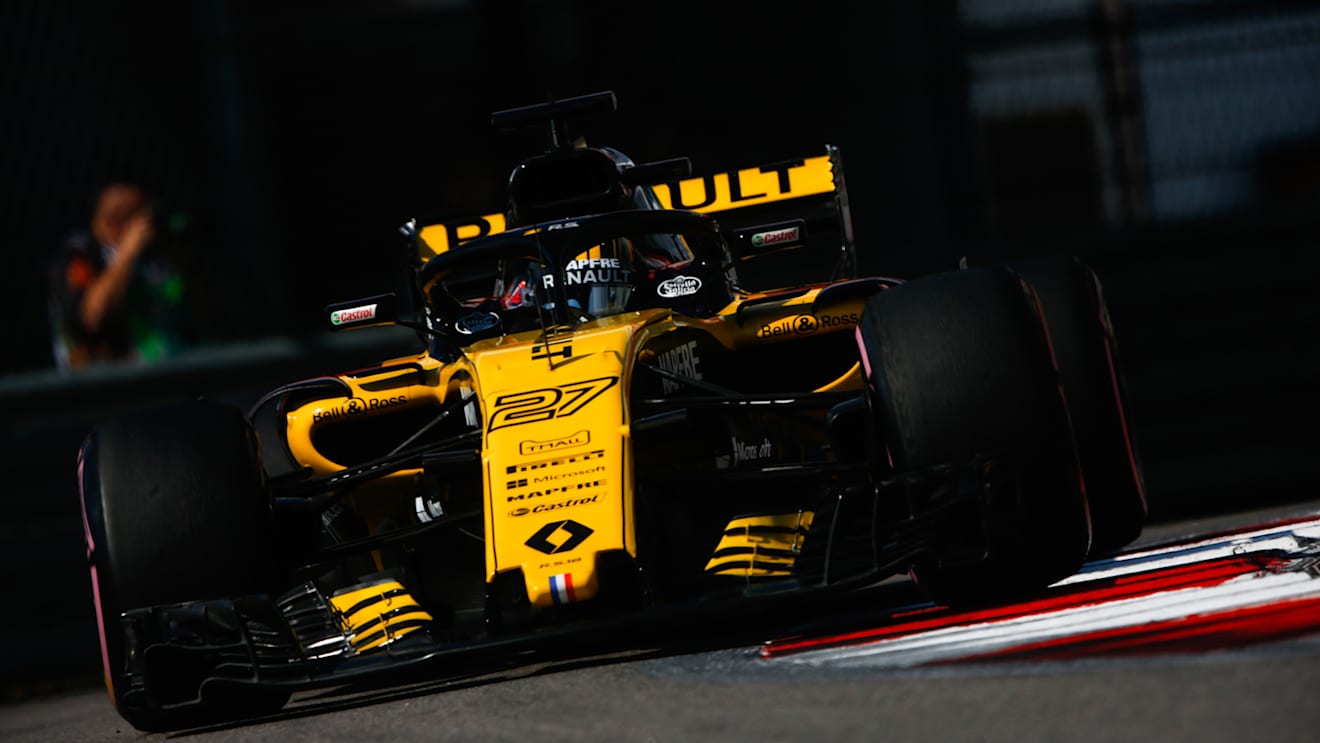 SOCHI AUTODROM, RUSSIAN FEDERATION - SEPTEMBER 29: Nico Hulkenberg, Renault Sport F1 Team R.S. 18 during the Russian GP at Sochi Autodrom on September 29, 2018 in Sochi Autodrom, Russian Federation. (Photo by Andy Hone / LAT Images)