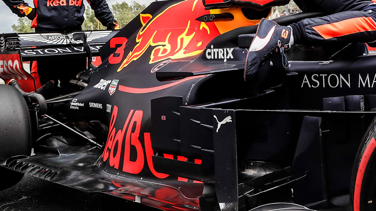 Red Bull's new sidepods are even narrower than before. © Motorsport Images