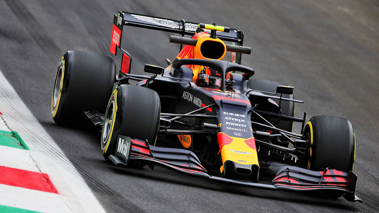 Alexander Albon (THA) Red Bull Racing RB15.
06.09.2019. Formula 1 World Championship, Rd 14, Italian Grand Prix, Monza, Italy, Practice Day.
- www.xpbimages.com, EMail: requests@xpbimages.com - copy of publication required for printed pictures. Every used picture is fee-liable. © Copyright: Charniaux / XPB Images