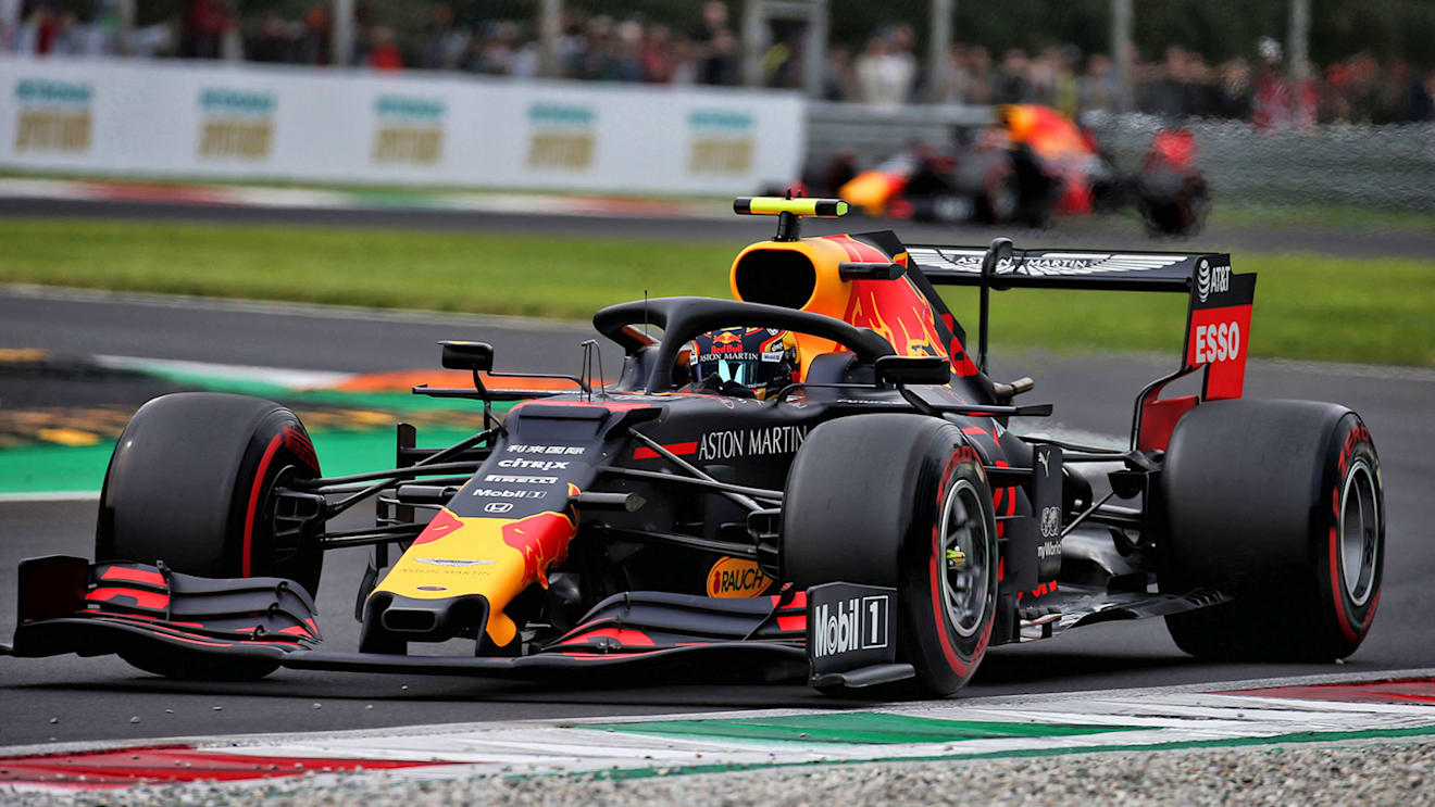 Alexander Albon (THA) Red Bull Racing RB15.
07.09.2019. Formula 1 World Championship, Rd 14, Italian Grand Prix, Monza, Italy, Qualifying Day.
- www.xpbimages.com, EMail: requests@xpbimages.com - copy of publication required for printed pictures. Every used picture is fee-liable. © Copyright: Photo4 / XPB Images