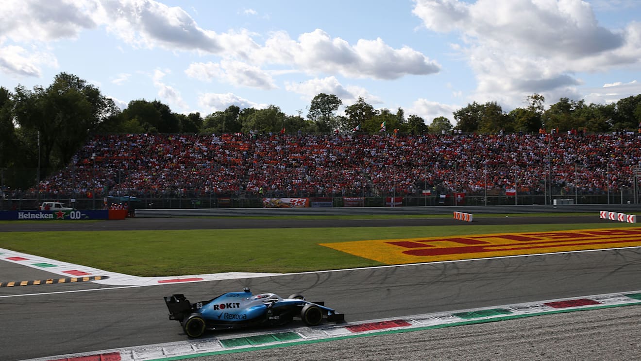 George Russell (GBR) Williams Racing FW42.
08.09.2019. Formula 1 World Championship, Rd 14, Italian Grand Prix, Monza, Italy, Race Day.
- www.xpbimages.com, EMail: requests@xpbimages.com - copy of publication required for printed pictures. Every used picture is fee-liable. © Copyright: Batchelor / XPB Images