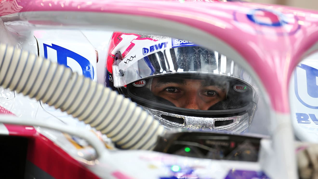 Sergio Perez (MEX) Racing Point F1 Team RP19.
20.09.2019. Formula 1 World Championship, Rd 15, Singapore Grand Prix, Marina Bay Street Circuit, Singapore, Practice Day.
- www.xpbimages.com, EMail: requests@xpbimages.com - copy of publication required for printed pictures. Every used picture is fee-liable. © Copyright: Batchelor / XPB Images