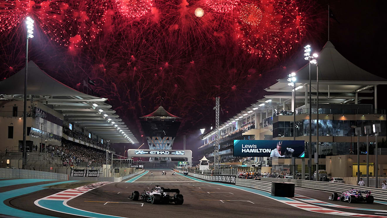 Race winner Lewis Hamilton (GBR) Mercedes AMG F1 W10 at the end of the race.
01.12.2019. Formula 1 World Championship, Rd 21, Abu Dhabi Grand Prix, Yas Marina Circuit, Abu Dhabi, Race Day.
 - www.xpbimages.com, EMail: requests@xpbimages.com © Copyright: Dungan / XPB Images