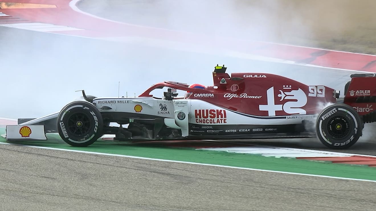 FP2: Giovinazzi survives high-speed esses spin