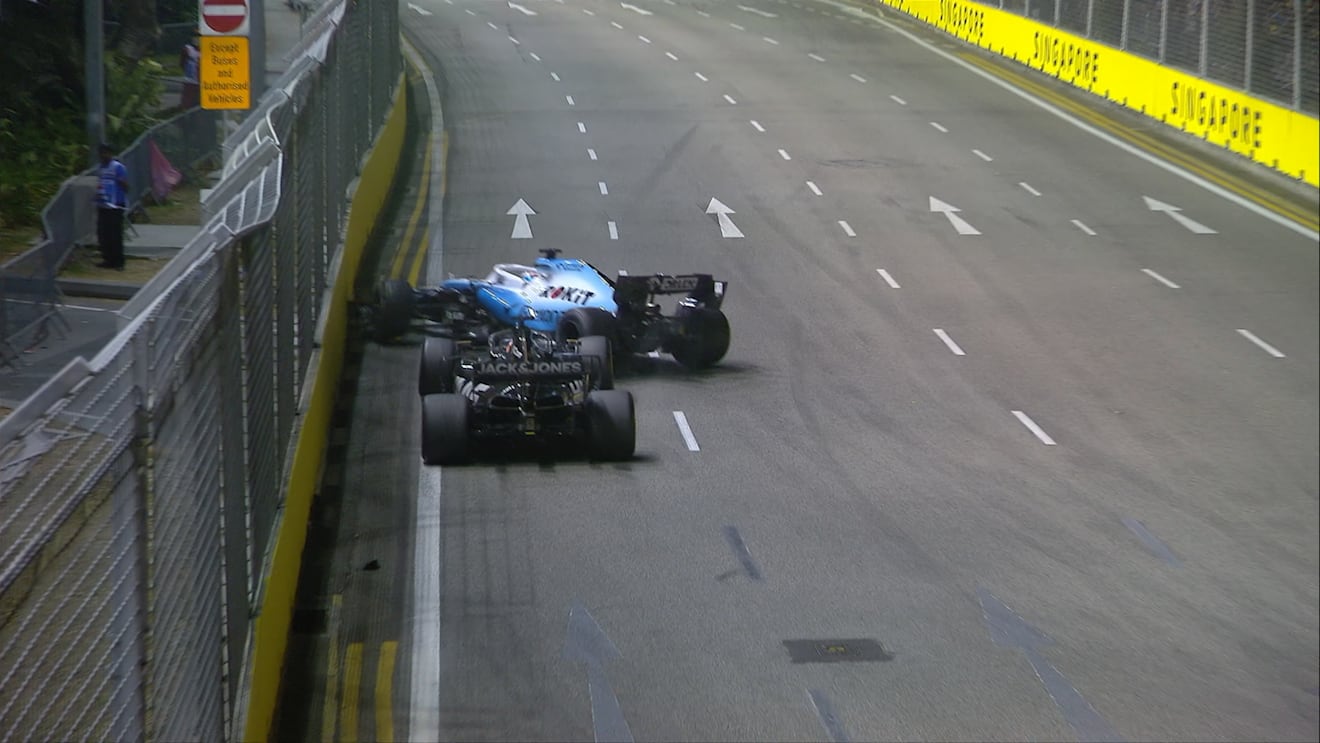 Singapore GP: Russell tipped into the wall by Grosjean collision
