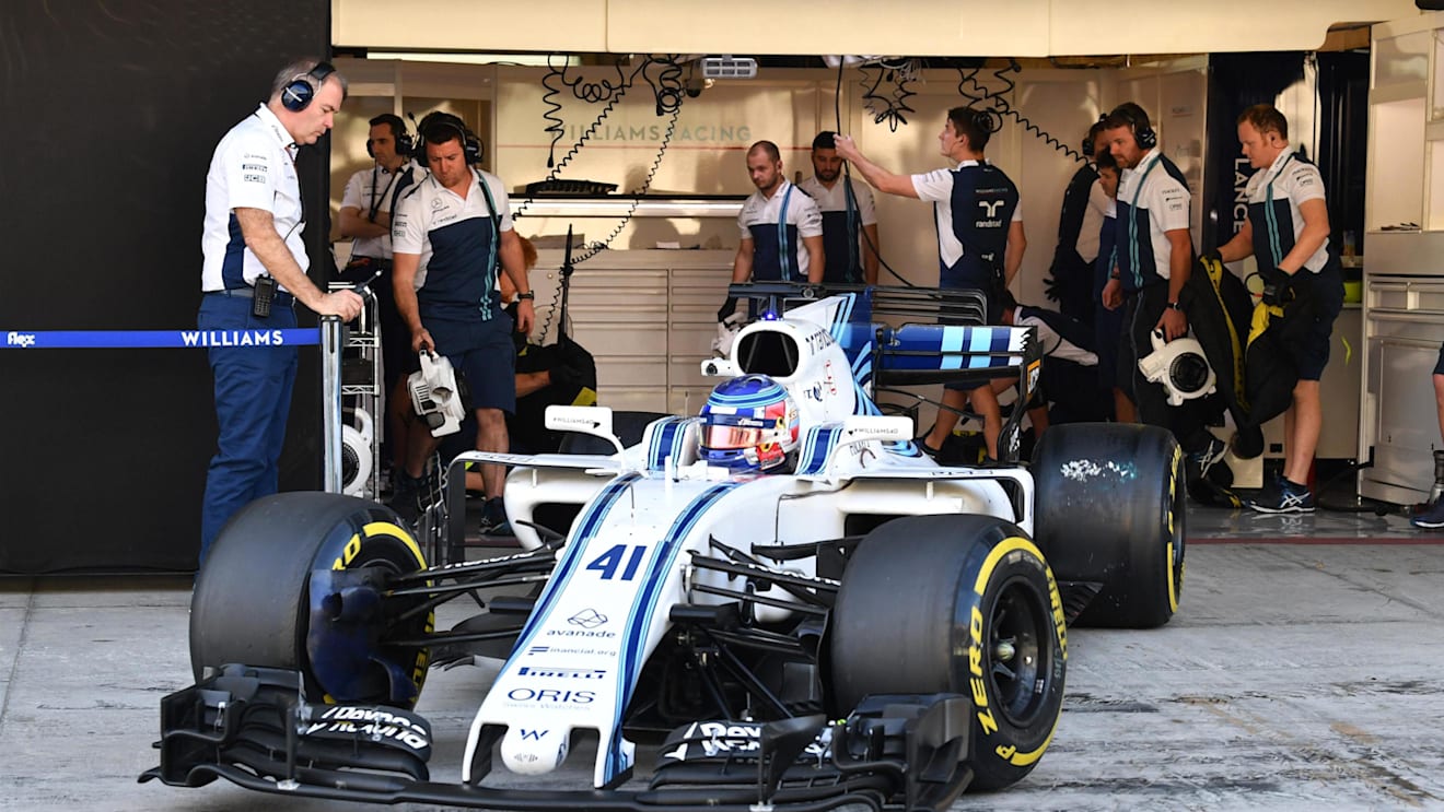 Day Two - Wednesday... Sergey Sirotkin (RUS) Williams FW40 at Formula One Testing, Day Two, Yas Marina Circuit, Abu Dhabi, UAE, Wednesday 29 November 2017. © Mark Sutton/Sutton Images