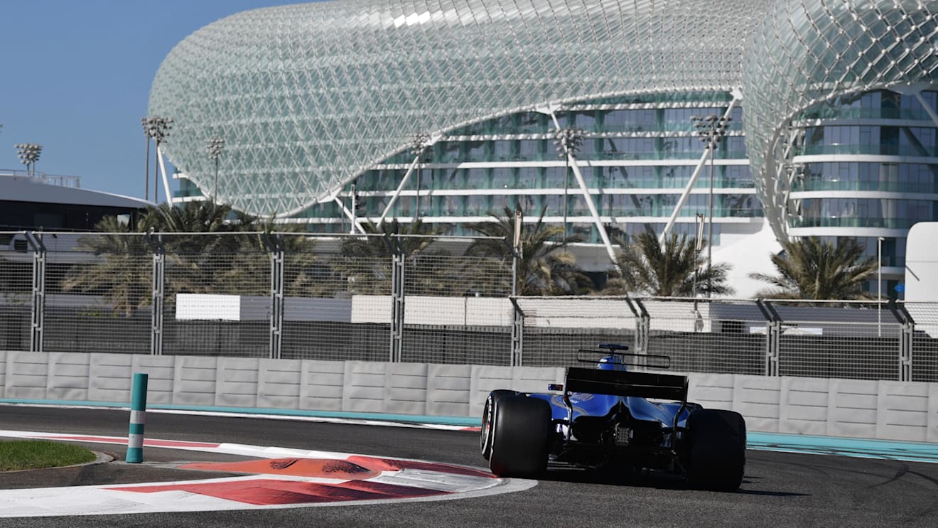 Charles Leclerc (MON) Sauber C36 at Formula One Testing, Day Two, Yas Marina Circuit, Abu Dhabi, UAE, Wednesday 29 November 2017. © Mark Sutton/Sutton Images