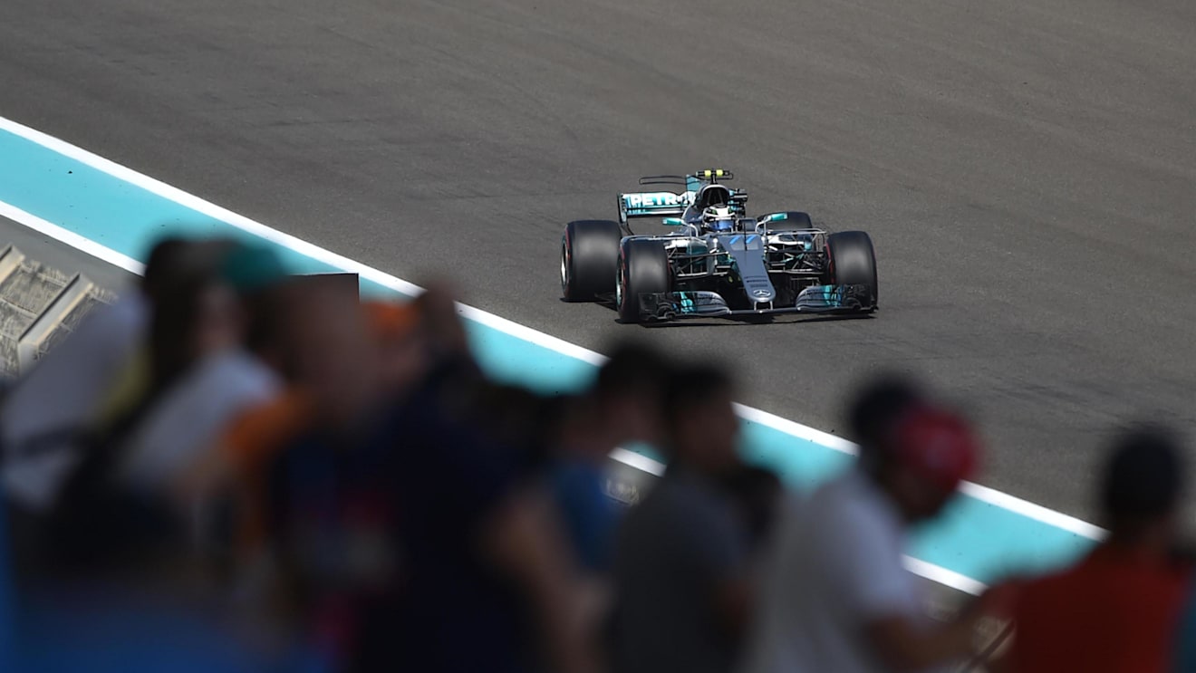 Valtteri Bottas (FIN) Mercedes-Benz F1 W08 Hybrid at Formula One World Championship, Rd20, Abu Dhabi Grand Prix, Practice, Yas Marina Circuit, Abu Dhabi, UAE, Friday 24 November 2017. © Simon Galloway/Sutton Images