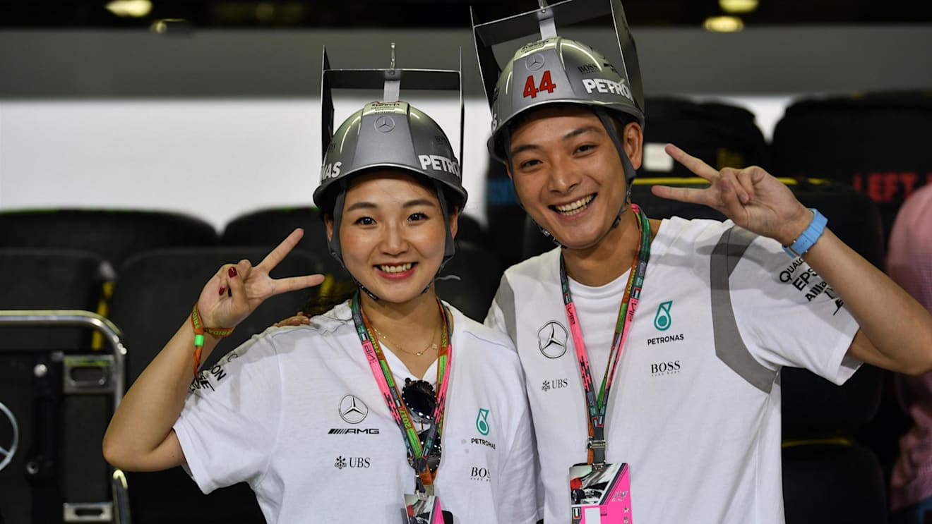 Mercedes AMG F1 fans at Formula One World Championship, Rd20, Abu Dhabi Grand Prix, Practice, Yas Marina Circuit, Abu Dhabi, UAE, Friday 24 November 2017. © Mark Sutton/Sutton Images