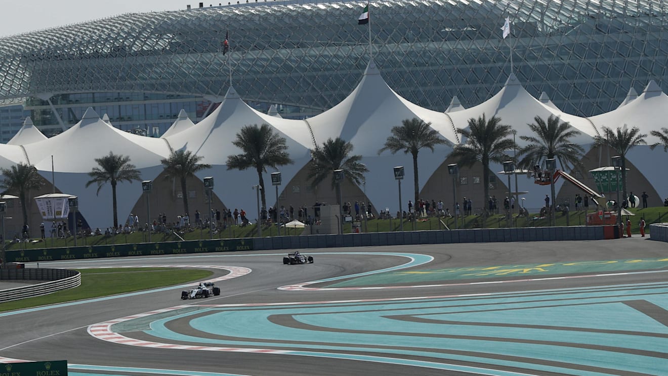 Felipe Massa (BRA) Williams FW40 at Formula One World Championship, Rd20, Abu Dhabi Grand Prix, Practice, Yas Marina Circuit, Abu Dhabi, UAE, Friday 24 November 2017. © Lionel Ng/Sutton Images