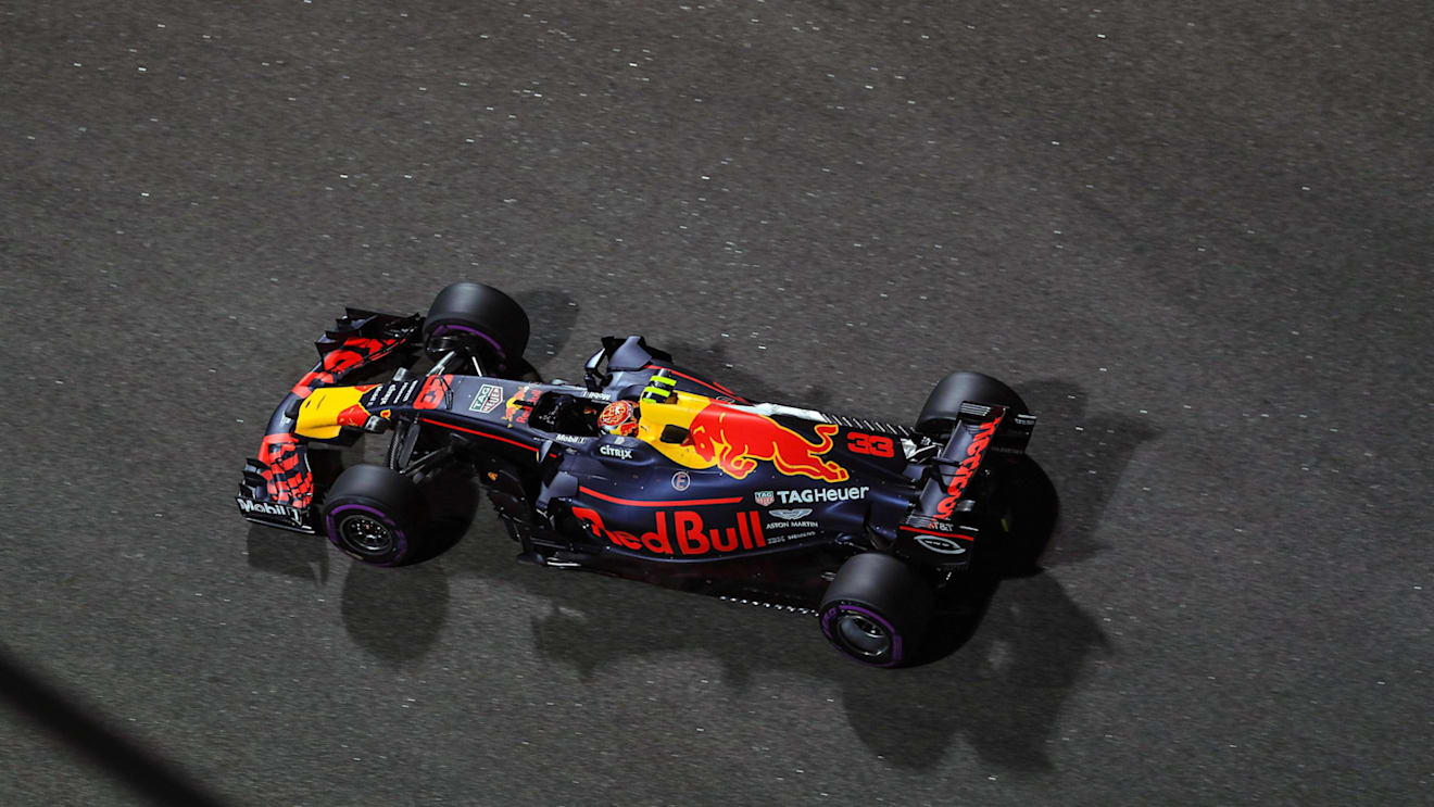 Max Verstappen (NED) Red Bull Racing RB13 at Formula One World Championship, Rd20, Abu Dhabi Grand Prix, Qualifying, Yas Marina Circuit, Abu Dhabi, UAE, Saturday 25 November 2017. © Kym Illman/Sutton Images