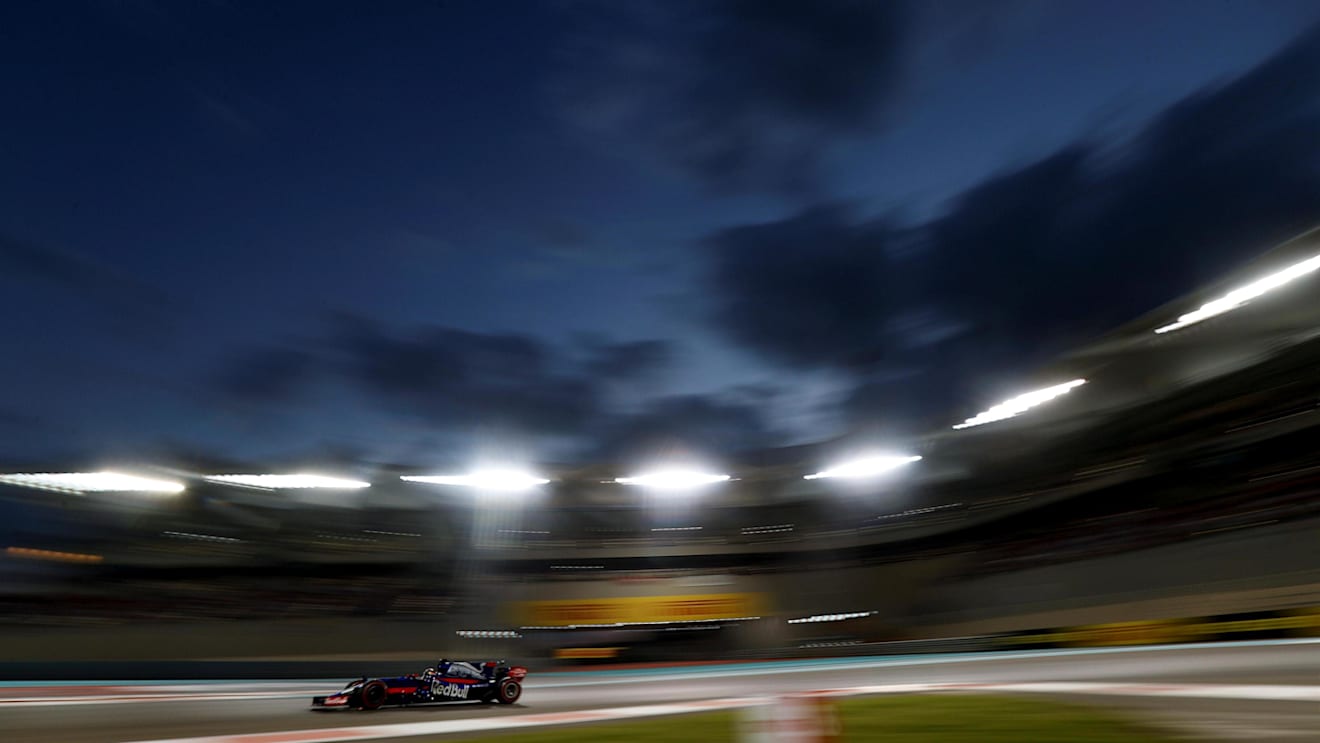 Brendon Hartley (NZL) Scuderia Toro Rosso STR12 at Formula One World Championship, Rd20, Abu Dhabi Grand Prix, Race, Yas Marina Circuit, Abu Dhabi, UAE, Sunday 26 November 2017. © James Gasperotti/Sutton Images