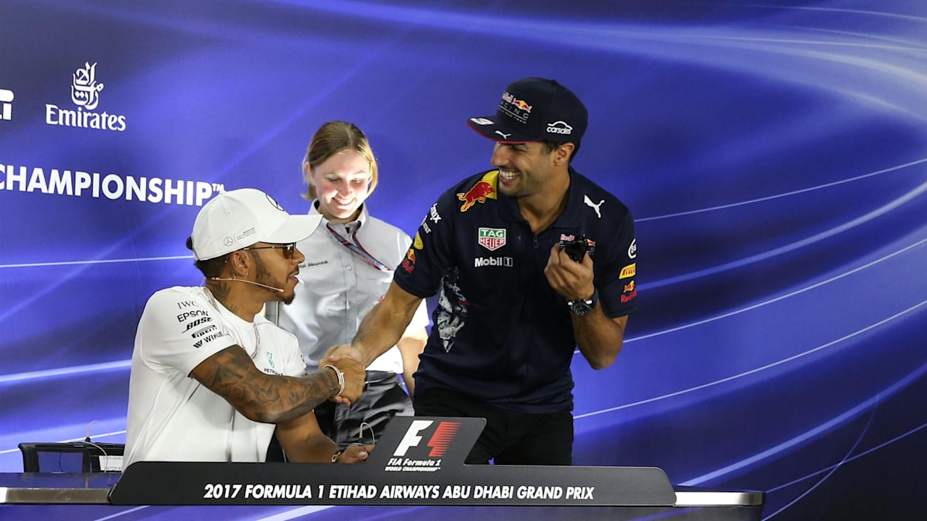 Hamilton (GBR) Mercedes AMG F1 and Ricciardo (AUS) Red Bull Racing in the Press Conference at Formula One World Championship, Rd20, Abu Dhabi Grand Prix, Preparations, Yas Marina Circuit, Abu Dhabi, UAE, Thursday 23 November 2017. © Lionel Ng/Sutton Images