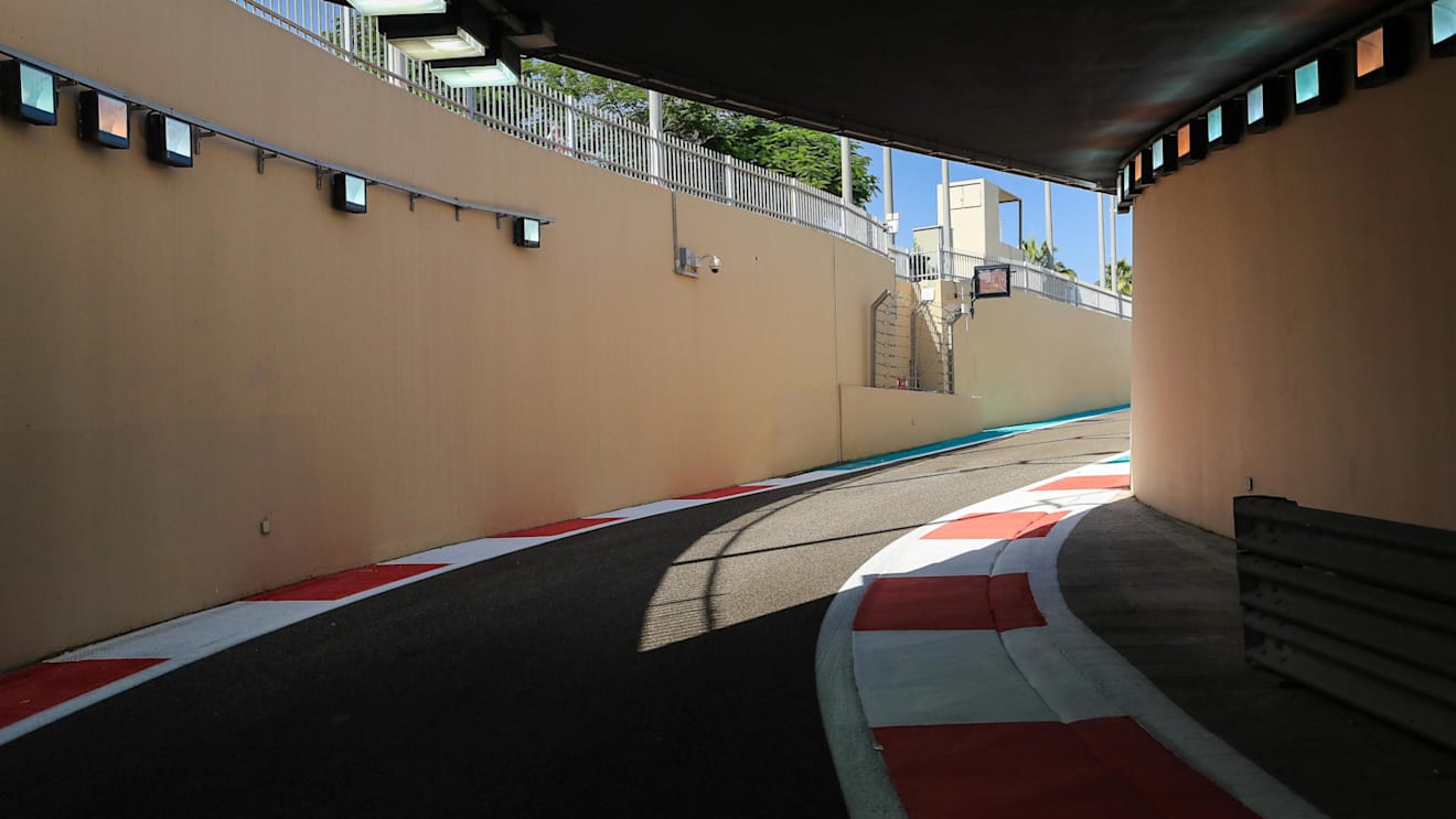 Track view / pit lane exit at Formula One World Championship, Rd20, Abu Dhabi Grand Prix, Preparations, Yas Marina Circuit, Abu Dhabi, UAE, Thursday 23 November 2017. © Kym Illman/Sutton Images