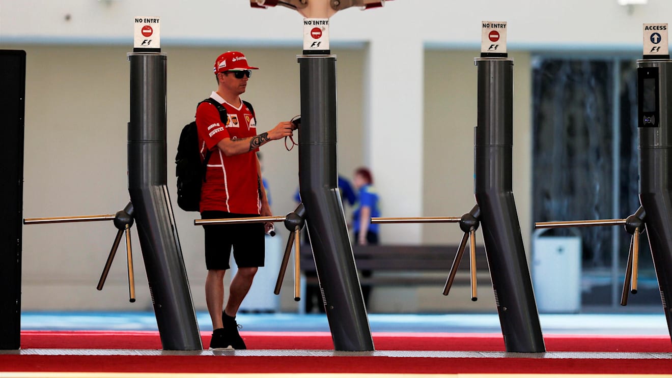 Kimi Raikkonen (FIN) Ferrari at the Paddock gates at Formula One World Championship, Rd20, Abu Dhabi Grand Prix, Preparations, Yas Marina Circuit, Abu Dhabi, UAE, Thursday 23 November 2017. © Kym Illman/Sutton Images
