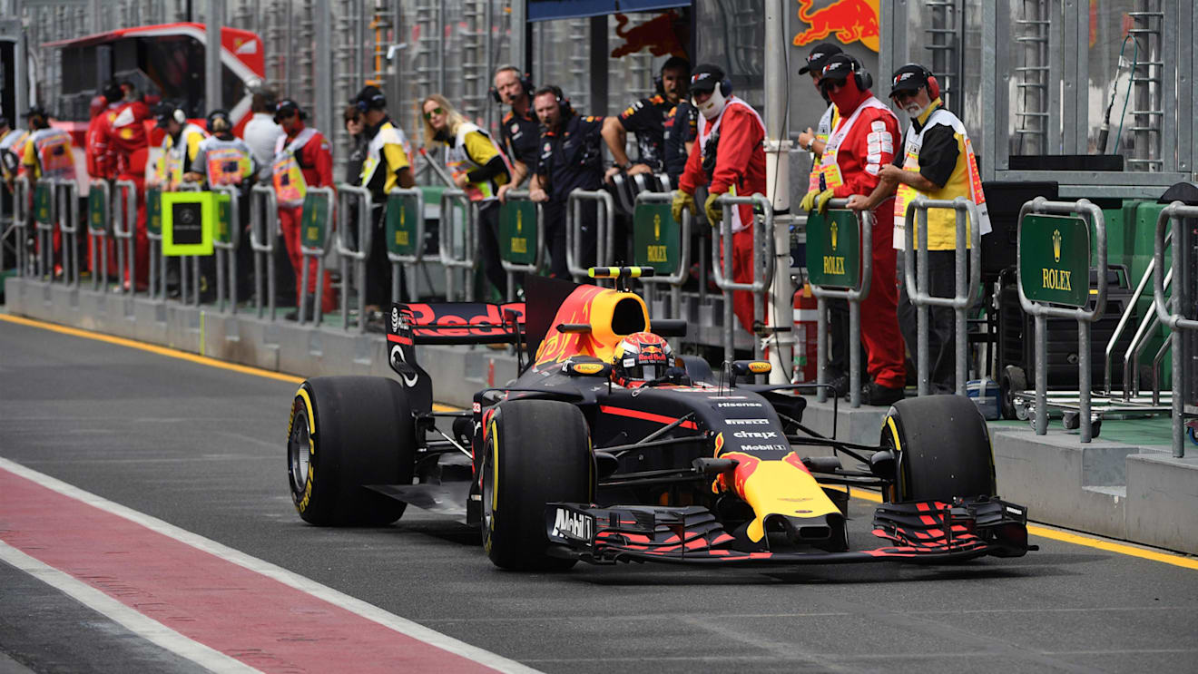 Max Verstappen (NED) Red Bull Racing RB13 at Formula One World Championship, Rd1, Australian Grand Prix, Practice, Albert Park, Melbourne, Australia, Friday 24 March 2017. © Sutton Motorsport Images