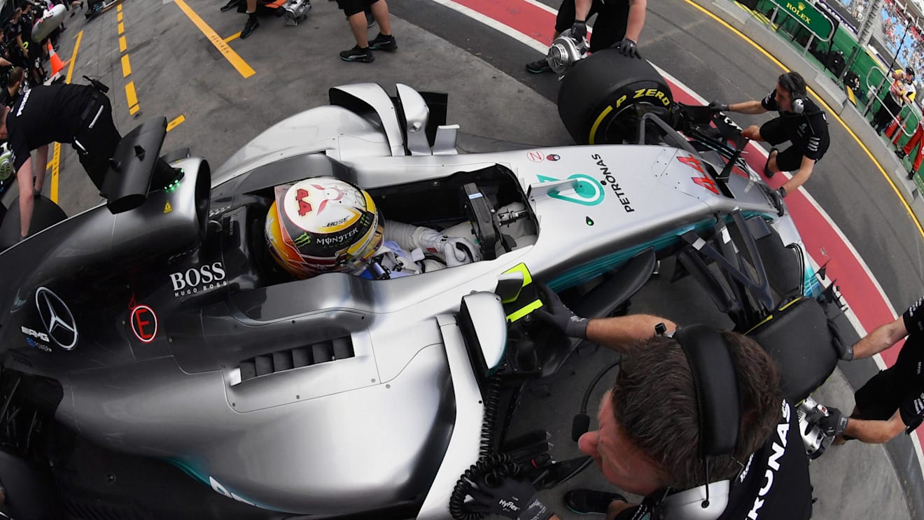 Lewis Hamilton (GBR) Mercedes-Benz F1 W08 Hybrid at Formula One World Championship, Rd1, Australian Grand Prix, Practice, Albert Park, Melbourne, Australia, Friday 24 March 2017. © Sutton Motorsport Images