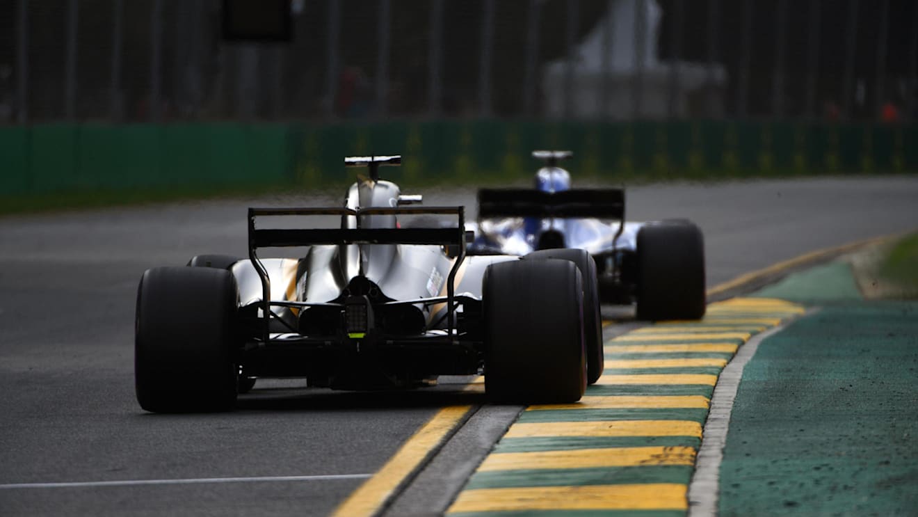 Nico Hulkenberg (GER) Renault Sport F1 Team RS17 at Formula One World Championship, Rd1, Australian Grand Prix, Practice, Albert Park, Melbourne, Australia, Friday 24 March 2017. © Sutton Motorsport Images