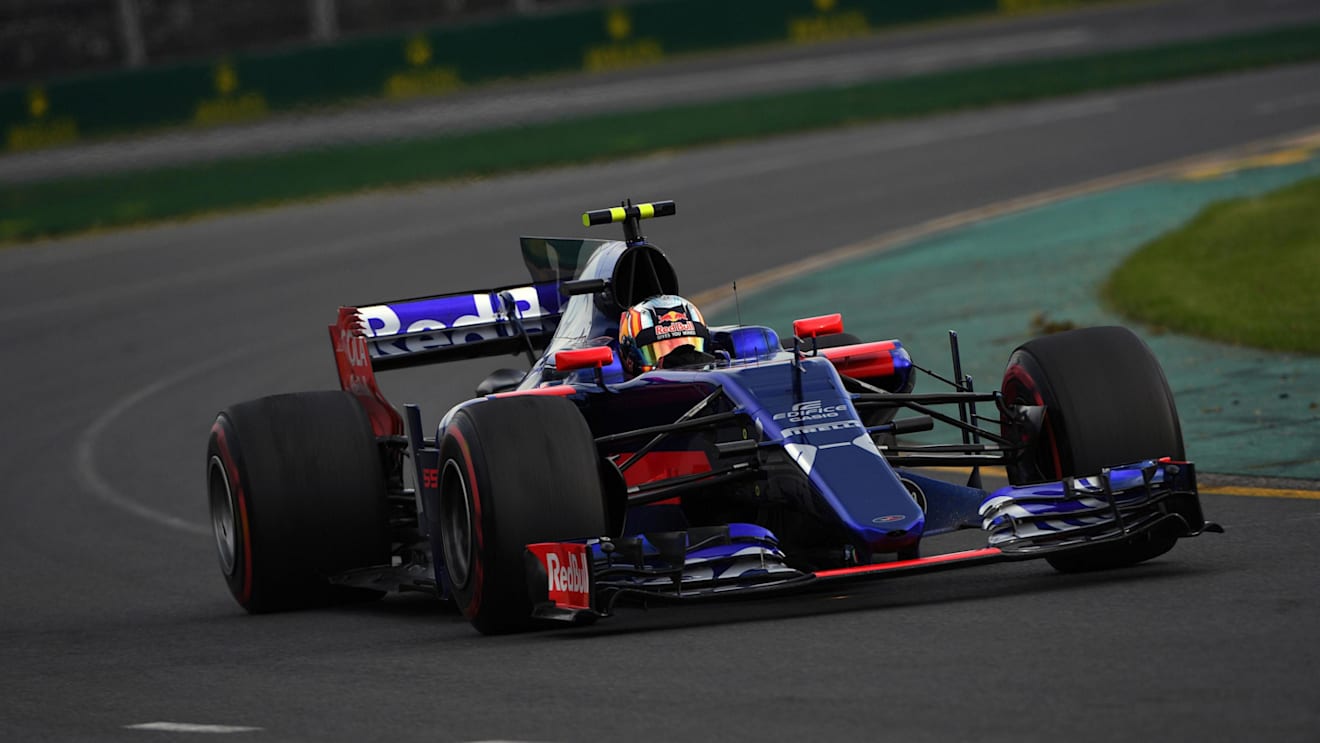 Carlos Sainz jr (ESP) Scuderia Toro Rosso STR12 at Formula One World Championship, Rd1, Australian Grand Prix, Practice, Albert Park, Melbourne, Australia, Friday 24 March 2017. © Sutton Motorsport Images