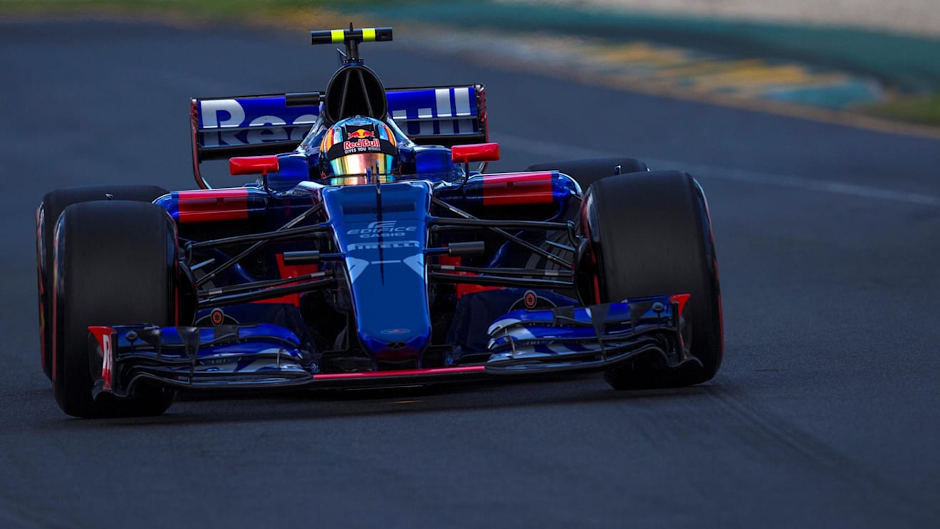 Carlos Sainz (ESP) Scuderia Toro Rosso STR12 at Formula One World Championship, Rd1, Australian Grand Prix, Qualifying, Albert Park, Melbourne, Australia, Saturday 25 March 2017. © Sutton Motorsport Images