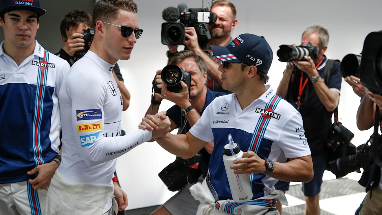 Stoffel Vandoorne (BEL) McLaren and Felipe Massa (BRA) Williams on the drivers parade at Formula One World Championship, Rd1, Australian Grand Prix, Race, Albert Park, Melbourne, Australia, Sunday 26 March 2017. © Sutton Motorsport Images