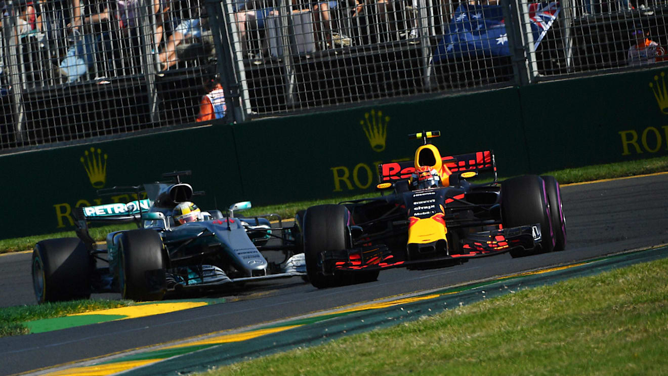 Max Verstappen (NED) Red Bull Racing RB13 leads Lewis Hamilton (GBR) Mercedes-Benz F1 W08 Hybrid at Formula One World Championship, Rd1, Australian Grand Prix, Race, Albert Park, Melbourne, Australia, Sunday 26 March 2017. © Sutton Motorsport Images