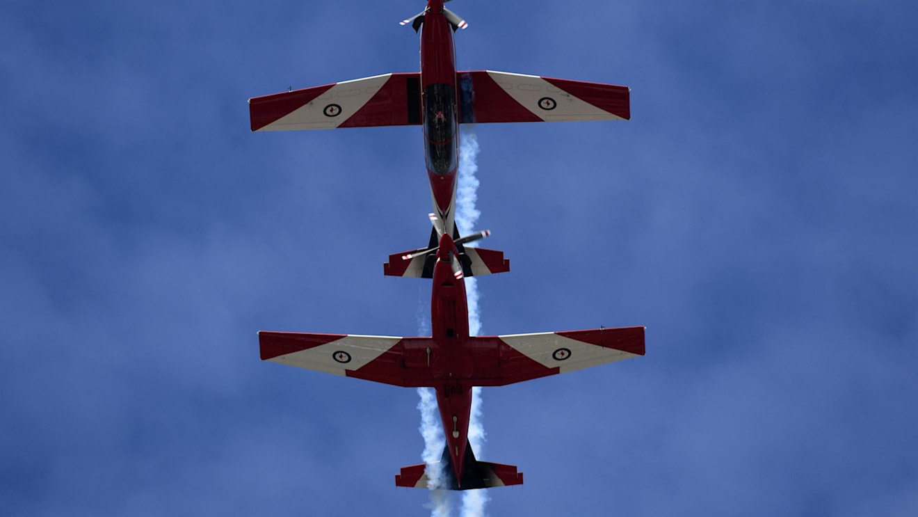 Flypast at Formula One World Championship, Rd1, Australian Grand Prix, Race, Albert Park, Melbourne, Australia, Sunday 26 March 2017. © Sutton Motorsport Images