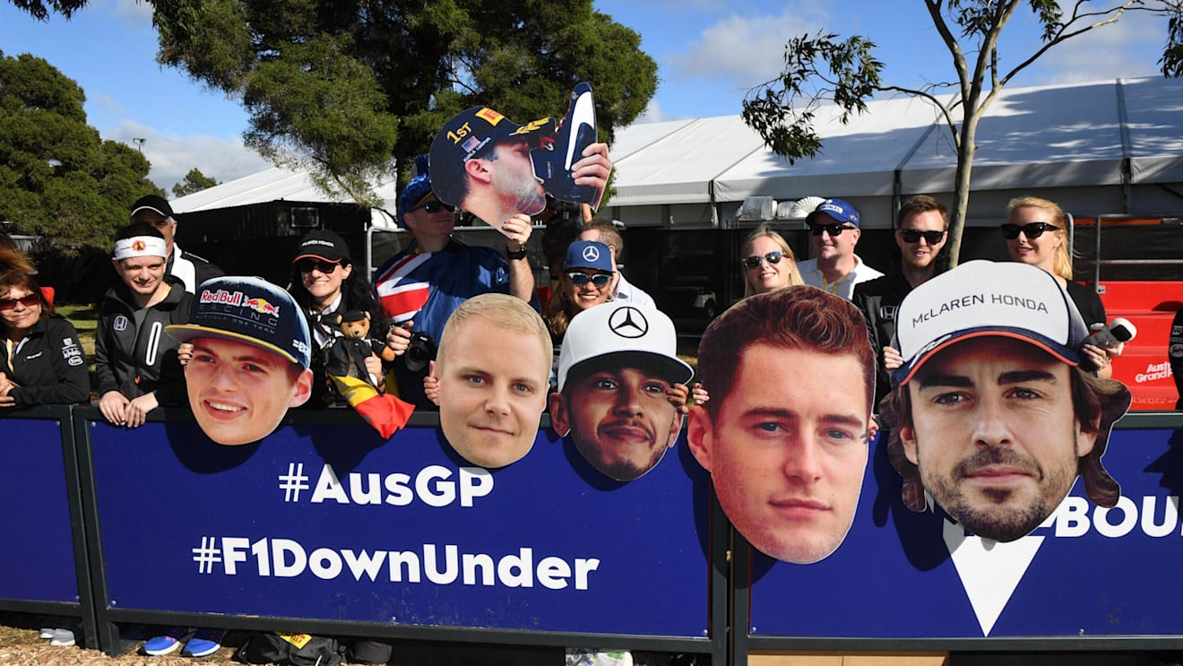 Fans at Formula One World Championship, Rd1, Australian Grand Prix, Preparations, Albert Park, Melbourne, Australia, Thursday 23 March 2017. © Sutton Motorsport Images