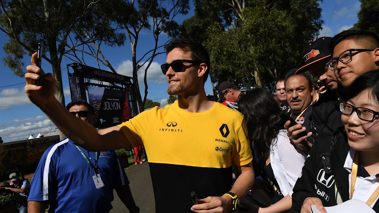 Jolyon Palmer (GBR) Renault Sport F1 Team fans selfie at Formula One World Championship, Rd1, Australian Grand Prix, Preparations, Albert Park, Melbourne, Australia, Thursday 23 March 2017. © Sutton Motorsport Images