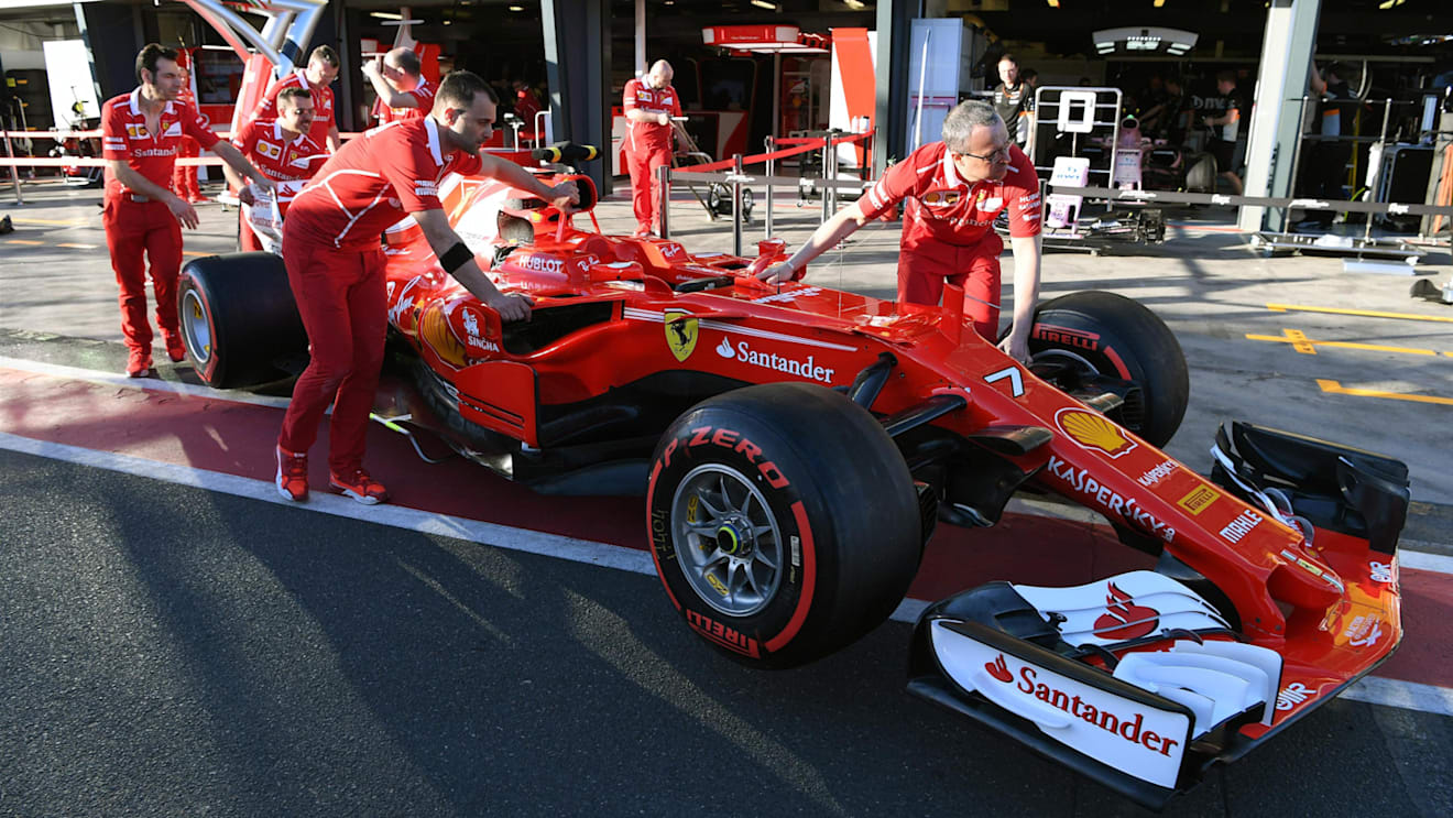 Ferrari SF70-H in pit lane at Formula One World Championship, Rd1, Australian Grand Prix, Preparations, Albert Park, Melbourne, Australia, Thursday 23 March 2017. © Sutton Motorsport Images
