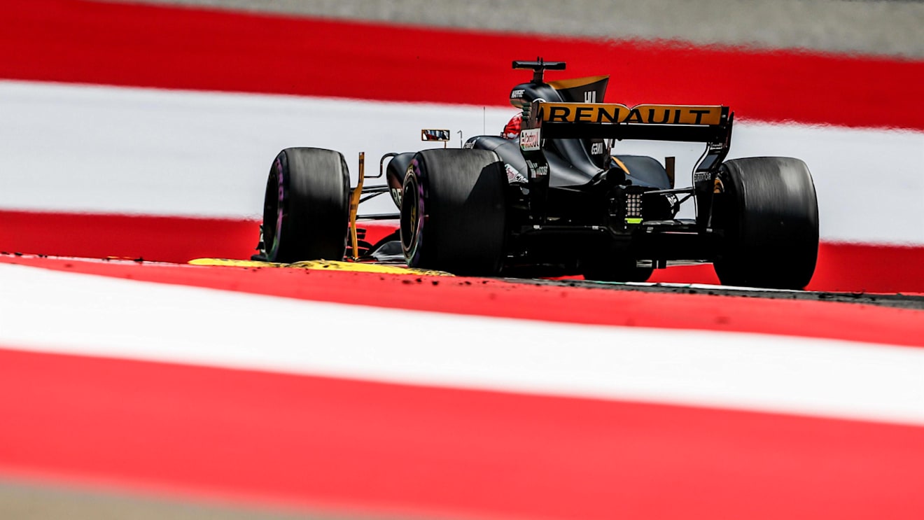 Nico Hulkenberg (GER) Renault Sport F1 Team RS17 at Formula One World Championship, Rd9, Austrian Grand Prix, Practice, Spielberg, Austria, Friday 7 July 2017. © Sutton Images