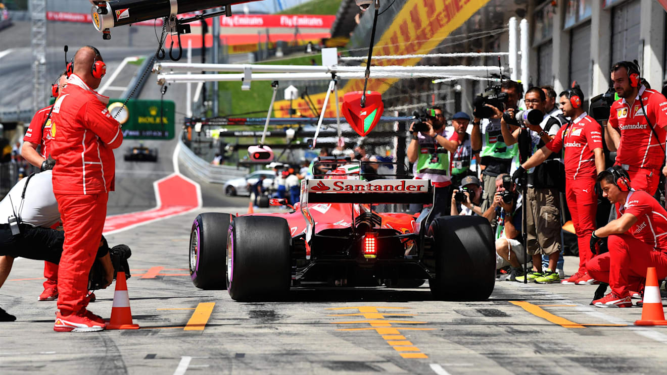 Sebastian Vettel (GER) Ferrari SF70-H at Formula One World Championship, Rd9, Austrian Grand Prix, Qualifying, Spielberg, Austria, Saturday 8 July 2017. © Sutton Images