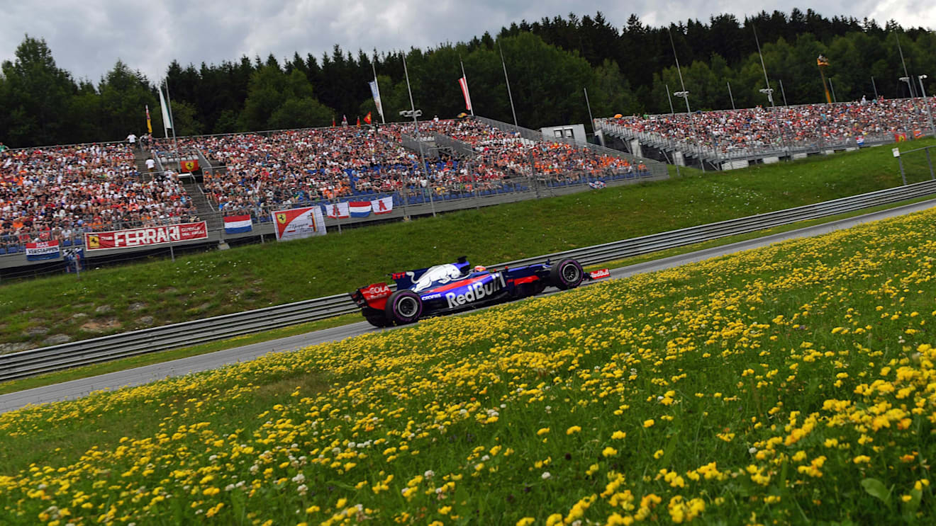 Daniil Kvyat (RUS) Scuderia Toro Rosso STR12 at Formula One World Championship, Rd9, Austrian Grand Prix, Qualifying, Spielberg, Austria, Saturday 8 July 2017. © Sutton Images
