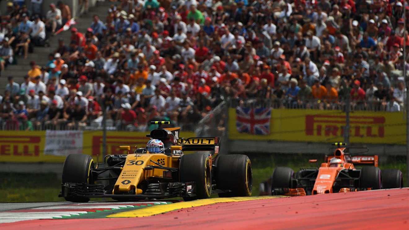 Jolyon Palmer (GBR) Renault Sport F1 Team RS17 at Formula One World Championship, Rd9, Austrian Grand Prix, Race, Spielberg, Austria, Sunday 9 July 2017. © Sutton Images
