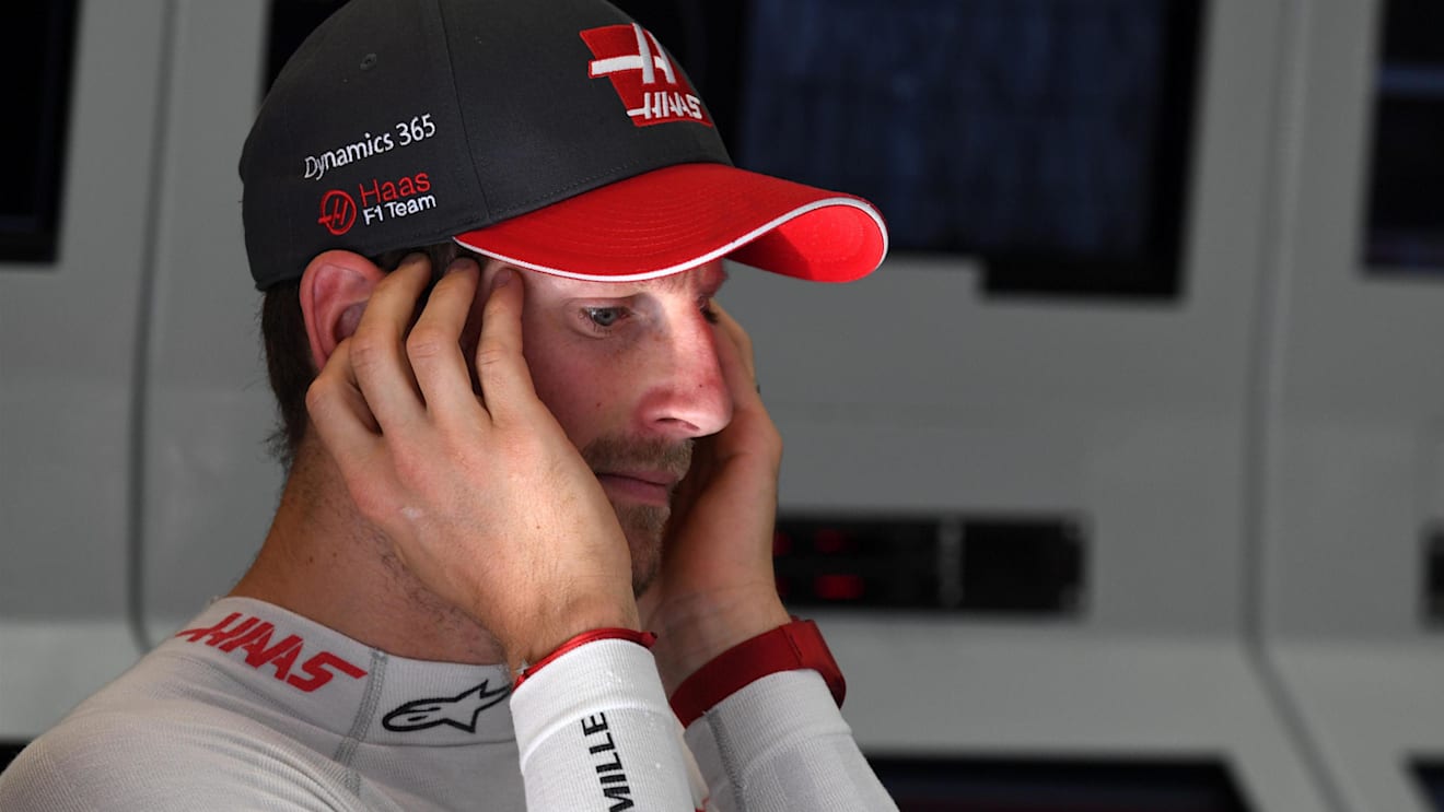 Romain Grosjean (FRA) Haas F1 at Formula One World Championship, Rd3, Bahrain Grand Prix Qualifying, Bahrain International Circuit, Sakhir, Bahrain, Saturday 15 April 2017. © Sutton Motorsport Images
