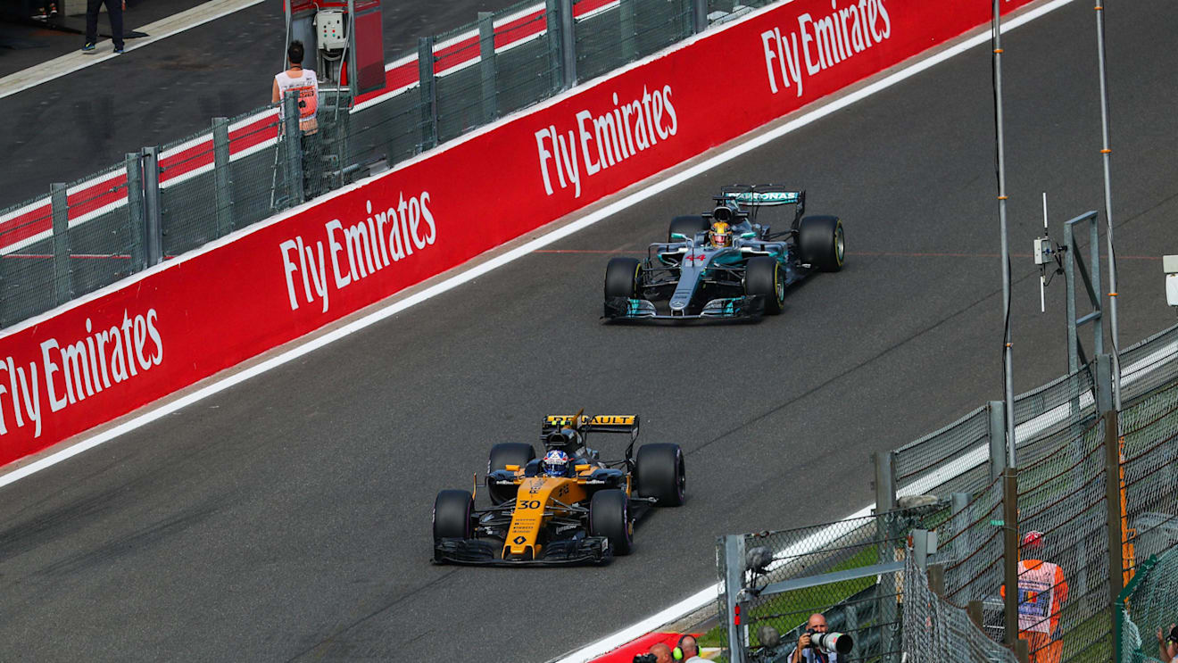 Jolyon Palmer (GBR) Renault Sport F1 Team RS17 and Lewis Hamilton (GBR) Mercedes-Benz F1 W08 Hybrid at Formula One World Championship, Rd12, Belgian Grand Prix, Practice, Spa Francorchamps, Belgium, Friday 25 August 2017. © Sutton Images
