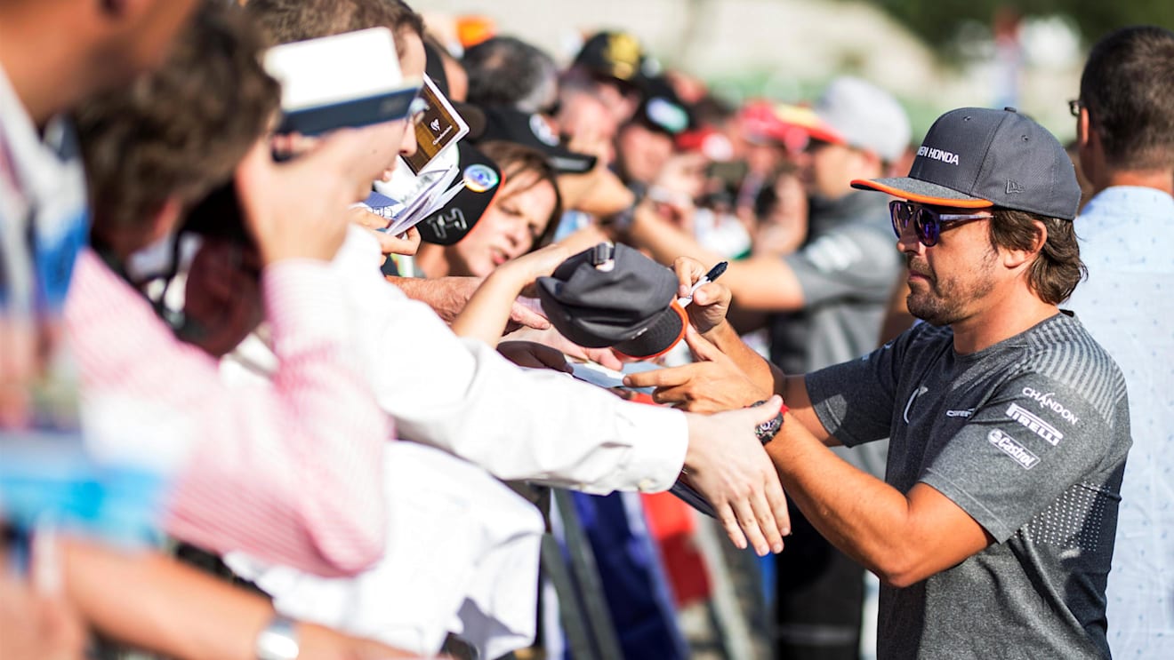 Fernando Alonso (ESP) McLaren signs autographs for the fans at Formula One World Championship, Rd12, Belgian Grand Prix, Preparations, Spa Francorchamps, Belgium, Thursday 24 August 2017. © Sutton Images