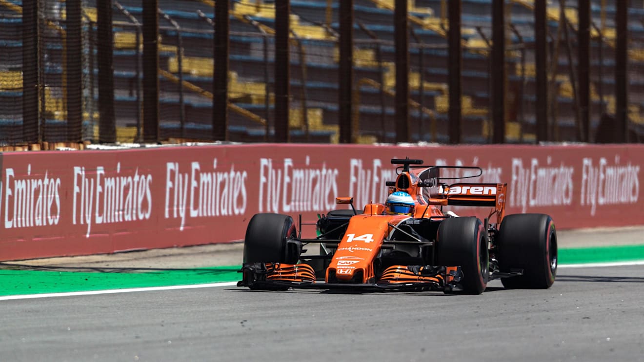 Fernando Alonso (ESP) McLaren MCL32 at Formula One World Championship, Rd19, Brazilian Grand Prix, Practice, Interlagos, Sao Paulo, Brazil, Friday 10 November 2017. © Kym Illman/Sutton Images