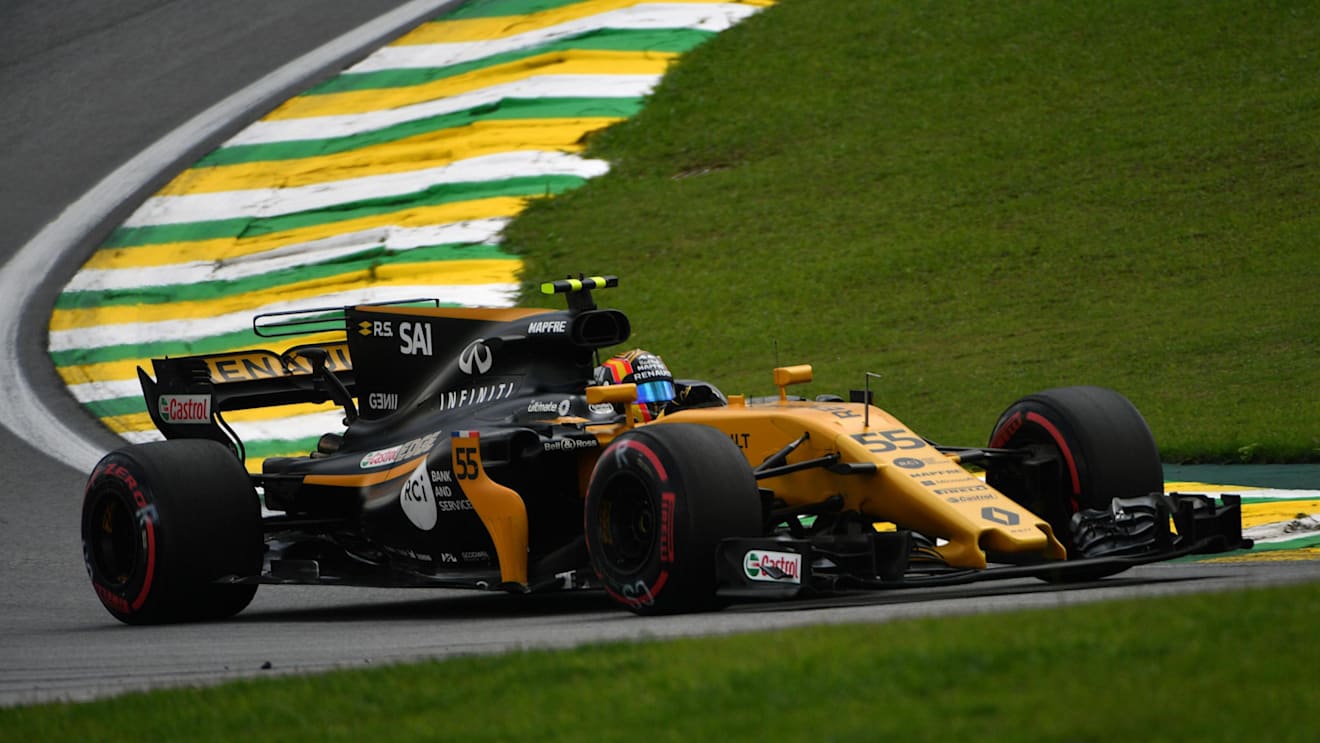 Carlos Sainz jr (ESP) Renault Sport F1 Team RS17 at Formula One World Championship, Rd19, Brazilian Grand Prix, Practice, Interlagos, Sao Paulo, Brazil, Friday 10 November 2017. © Mark Sutton/Sutton Images