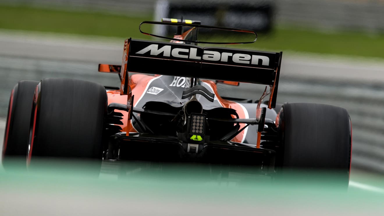 Stoffel Vandoorne (BEL) McLaren MCL32 at Formula One World Championship, Rd19, Brazilian Grand Prix, Qualifying, Interlagos, Sao Paulo, Brazil, Saturday 11 November 2017. © Kym Illman/Sutton Images