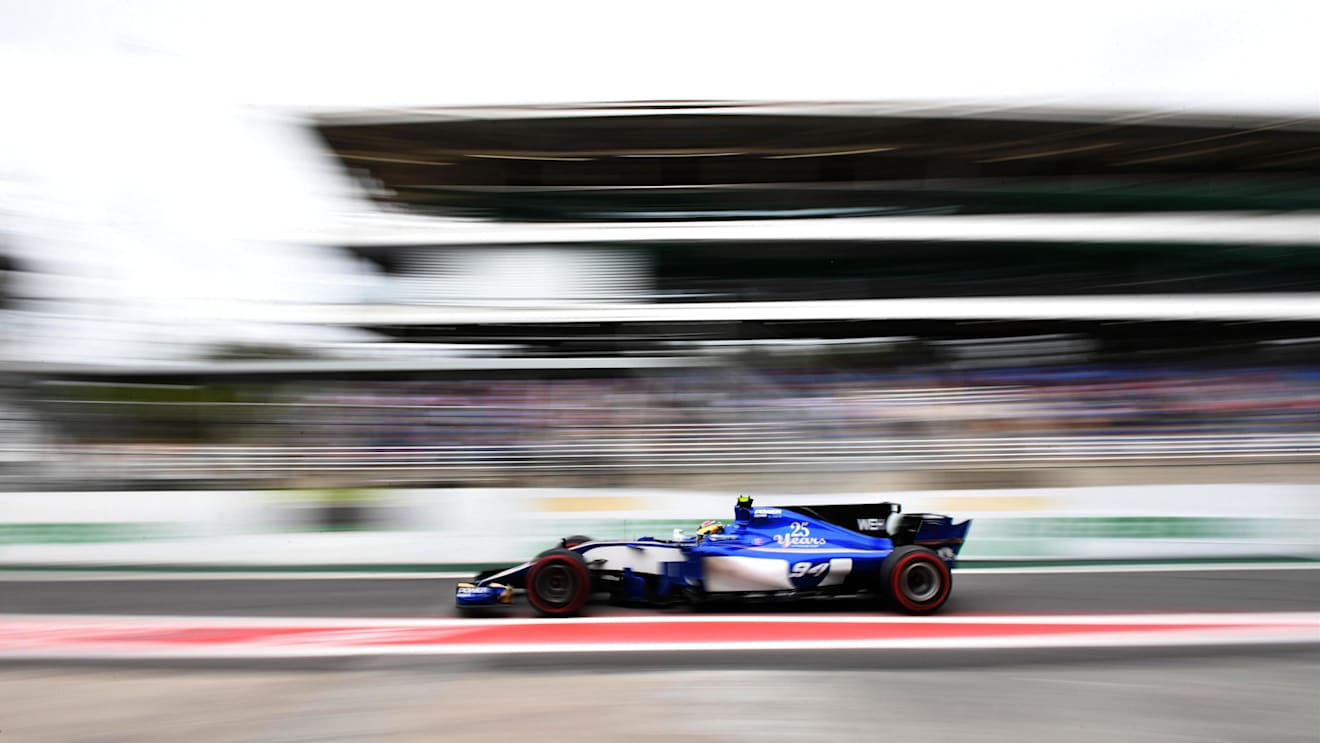 Pascal Wehrlein (GER) Sauber C36 at Formula One World Championship, Rd19, Brazilian Grand Prix, Practice, Interlagos, Sao Paulo, Brazil, Friday 10 November 2017. © Mark Sutton/Sutton Images