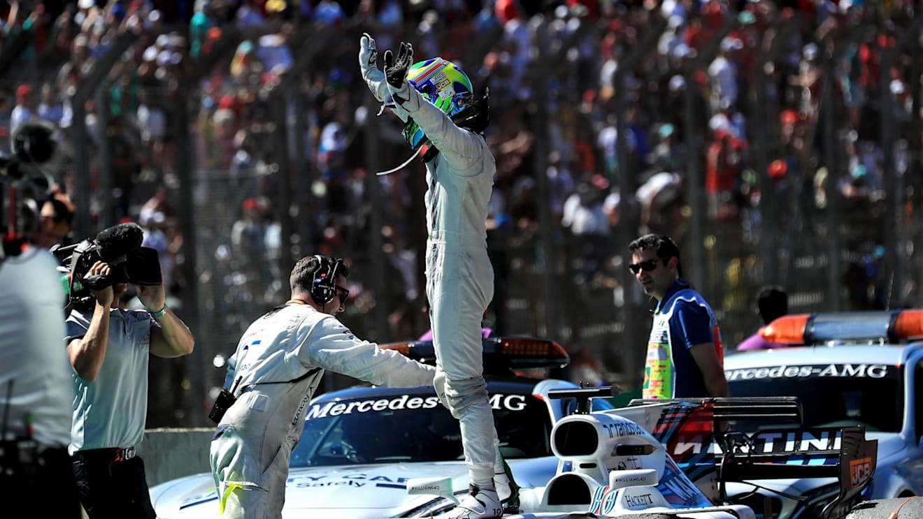 Felipe Massa (BRA) Williams FW40 celebrates his last Brazilian Grand Prix in parc ferme at Formula One World Championship, Rd19, Brazilian Grand Prix, Race, Interlagos, Sao Paulo, Brazil, Sunday 12 November 2017. © Kym Illman/Sutton Images