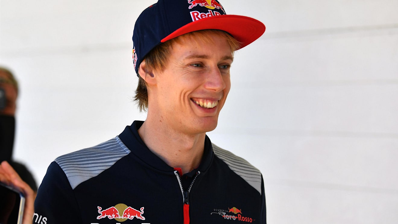 Brendon Hartley (NZL) Scuderia Toro Rosso on the drivers parade at Formula One World Championship, Rd19, Brazilian Grand Prix, Race, Interlagos, Sao Paulo, Brazil, Sunday 12 November 2017. © Mark Sutton/Sutton Images
