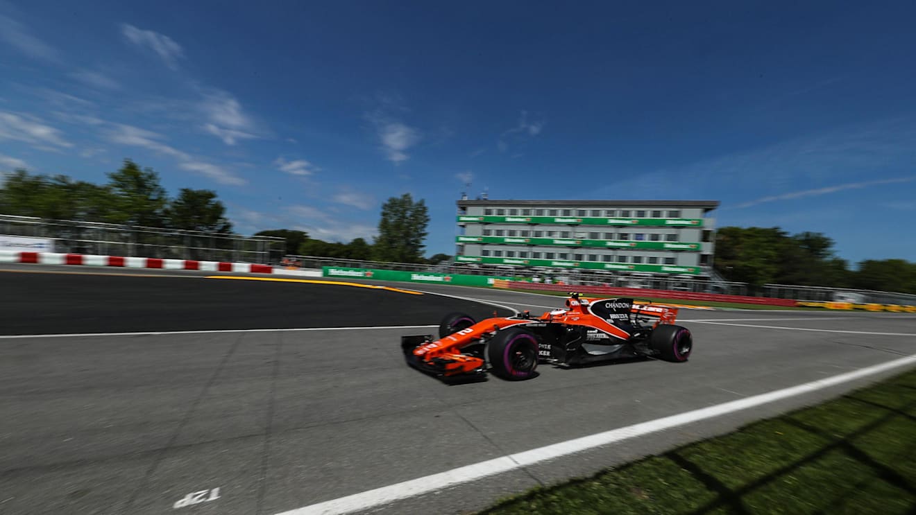 Stoffel Vandoorne (BEL) McLaren MCL32 at Formula One World Championship, Rd7, Canadian Grand Prix, Qualifying, Montreal, Canada, Saturday 10 June 2017. © Sutton Images