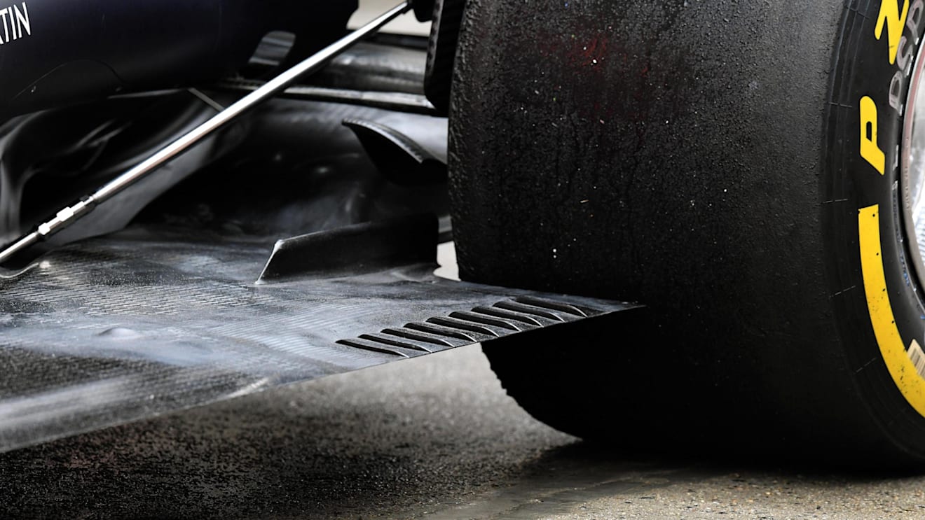 Red Bull Racing RB13 rear floor detail at Formula One World Championship, Rd2, Chinese Grand Prix, Practice, Shanghai, China, Friday 7 April 2017. © Sutton Motorsport Images